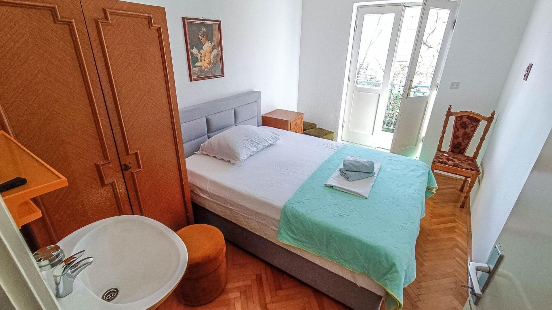 Apartments Ines - 15 Meters From The Beach Промайна Екстериор снимка